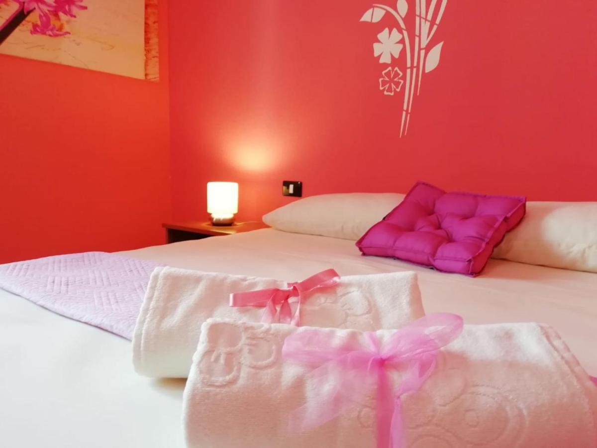 Prendas Antigas - Vacanze A Teulada Apartment Bagian luar foto