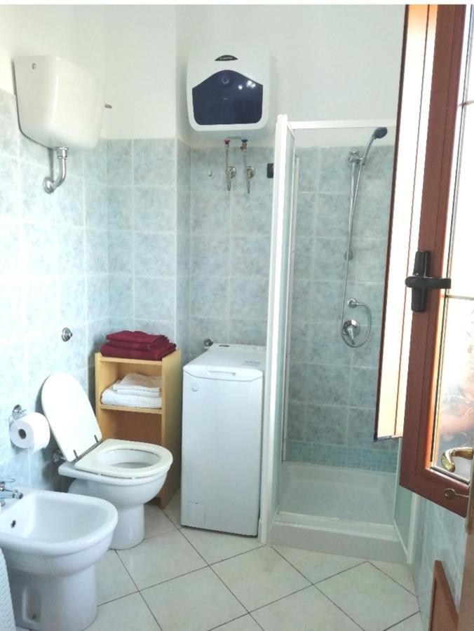 Prendas Antigas - Vacanze A Teulada Apartment Bagian luar foto